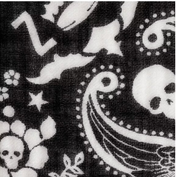 Nuage Nano Cashmere Scarf from Zadig&Voltaire - Picture 2 of 9